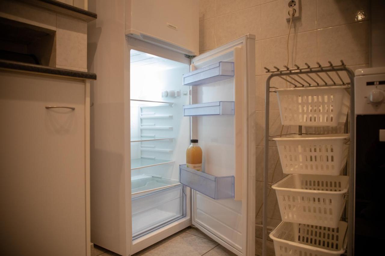Ellanikou Apartment In Pankrati Vipgreece Atenas Exterior foto